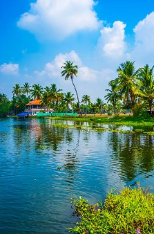 kerla romantic Best Kerala Honeymoon PAckage um, Kerla tour package, kerala trip